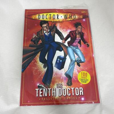 .153. Four Doctor Who Comics/Magazines