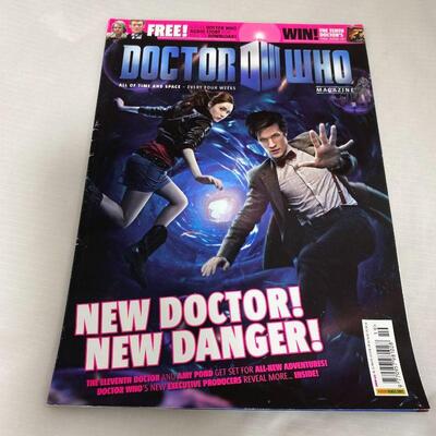 .155. Thirteen Doctor Who Magazines