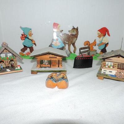 MUSICAL & TRINKET BOX COTTAGES