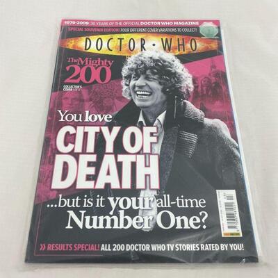 .159. Fourteen Doctor Who Magazines 