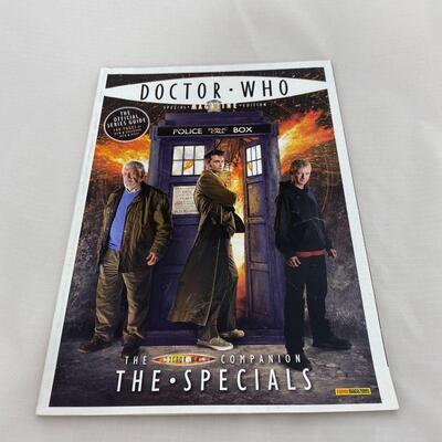 .163. Eight Doctor Who Doctor Companion Magazines