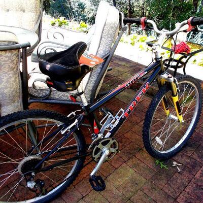 Trek 800 Sport Bicycle