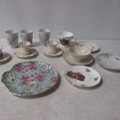 Lot 165 - Fine China Tea Cups & Plates
