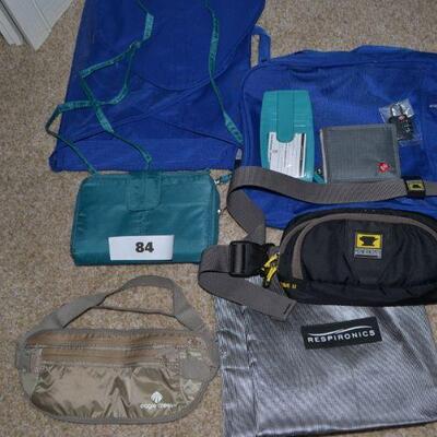 LOT 84 MISC DUFFLE BAGS AND FANNY PACKS