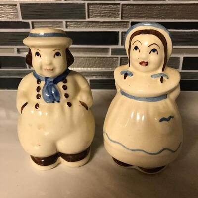 Antique Salt & Pepper 