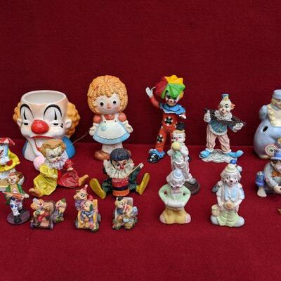 Vintage clown figurine collectibles