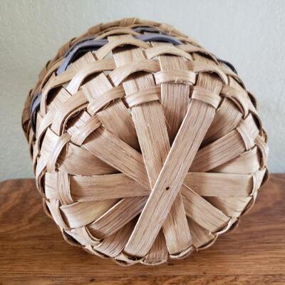 Lot 29: Vintage Signed & Dated Turnback Creek Basket