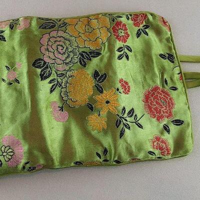 Green Floral Jewelry Pouch