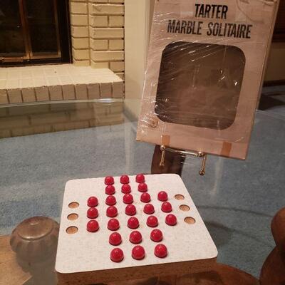 Lot 46: Vintage Tarter Marble Solitaire 