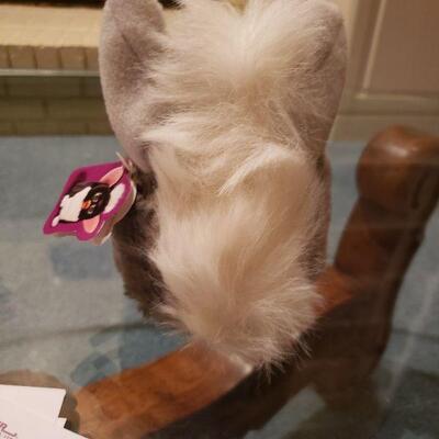 Lot 48: Furby with Instruction Books