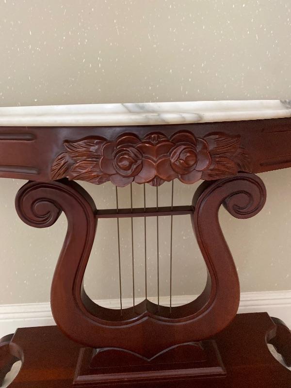 **Antique Mahogany Harp Table with Carrera Marble top / Excellent