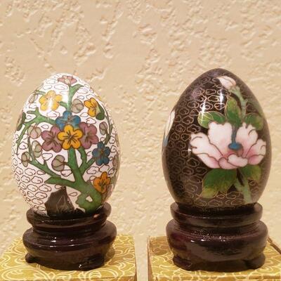 Lot 65: (2) Cloisonne Eggs with Boxes