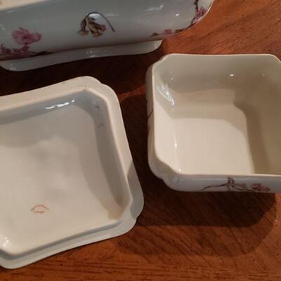 Lot 67: Antique Haviland and Limoges Turins
