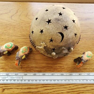 Lot 73: Vintage Candle Dome & 3 Elephants
