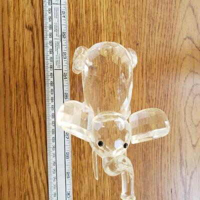 Lot 75: Shannon Crystal Elephant Made in Ireland 
