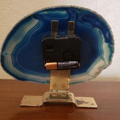 Lot 85: Blue Polished Sliced Geode Clock 