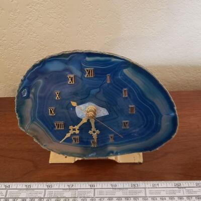 Lot 85: Blue Polished Sliced Geode Clock 