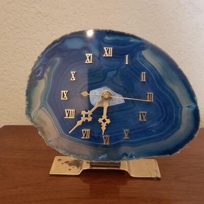 Lot 85: Blue Polished Sliced Geode Clock 