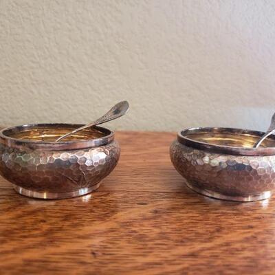 Lot 91: (2) Hammered Silverplate Sugar Dishes & Spoons