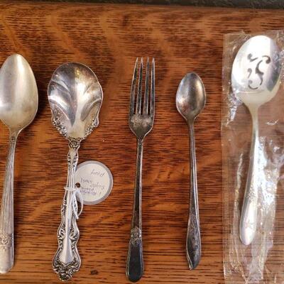 Lot 98: Mix Match Silverplate Spoon and Knife Lot