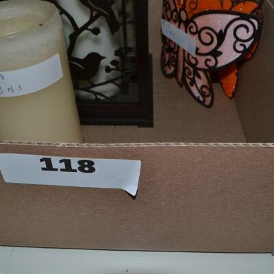 LOT 118. HOME DECOR CANDLE HOLDERS