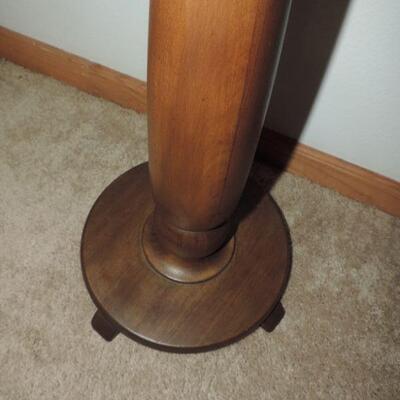 WOOD PLANT STAND