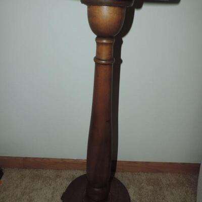 WOOD PLANT STAND