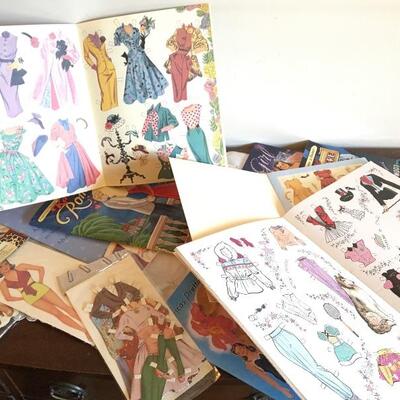 Lot of 12 Vintage Paper Doll Books Unused! 