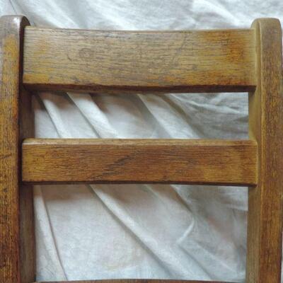 TWO VINTAGE CHILDS CHAIRS