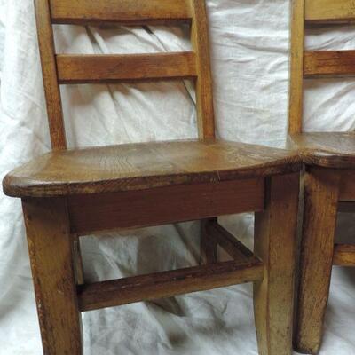 TWO VINTAGE CHILDS CHAIRS
