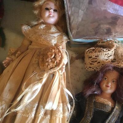 Vintage Worldwide Doll Lot of 20+ Dolls