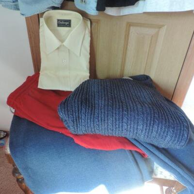 MENS SPORTS  SHIRTS AND JOGGING PANTS 