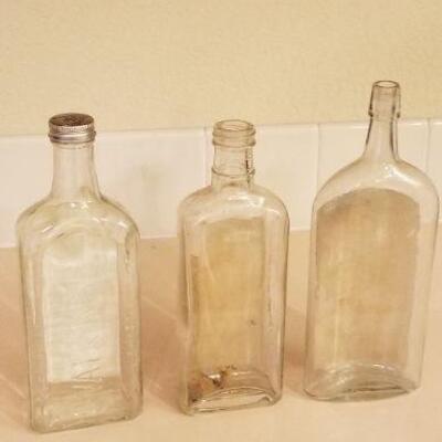 Lot #118: Vintage Group of (3) Glass Bottle Advertising Original Labels 