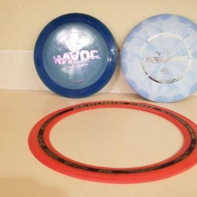 Lot #137: Group of (3) Frisbees (Disc Golf Driver Included)