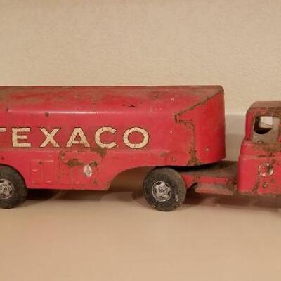 Lot #145: Vintage Metal TEXACO Red Truck and Tanker Trailer