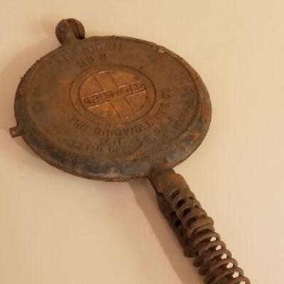 Lot #155: Antique GRISWOLD American No. 8 Waffle Maker