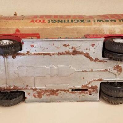 Lot #160: Vintage TEXACO Fire Engine Truck w/ Original Box