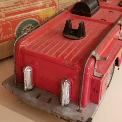 Lot #160: Vintage TEXACO Fire Engine Truck w/ Original Box