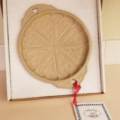 Lot #164: Brown Bag Cookie Art Mold w/ Box