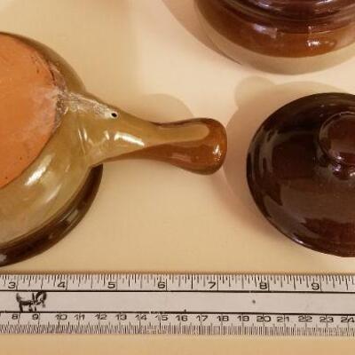 Lot #166: Group of (6) Vintage Baking Covered Dishes
