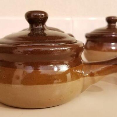 Lot #166: Group of (6) Vintage Baking Covered Dishes