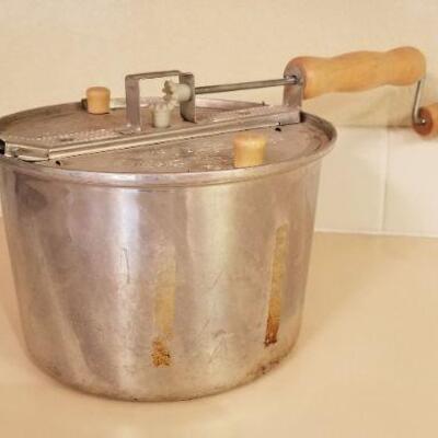 Lot #170: Vintage DETONATOR High Heat Rangetop Popcorn Popper