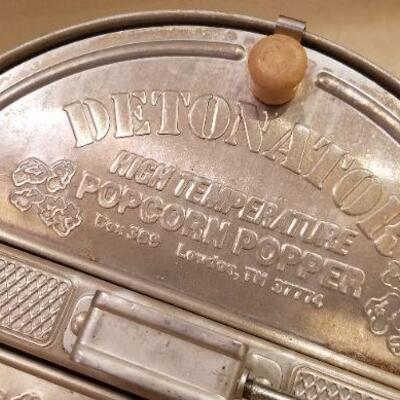 Lot #170: Vintage DETONATOR High Heat Rangetop Popcorn Popper