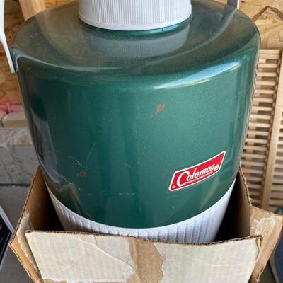 Vintage Coleman extra large green jug 3 gallons with box