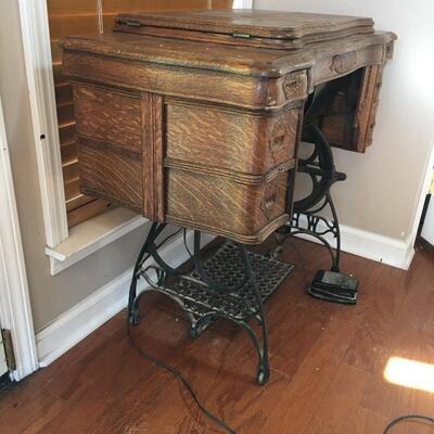 Lot 8 - White Treadle Sewing Table with Kenmore Sewing Machine. 