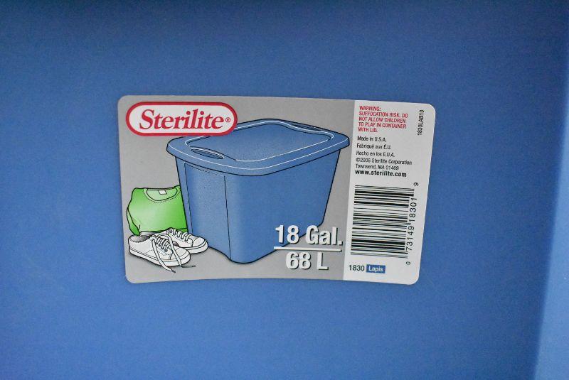 Sterilite - 30 Gallon Lapis Blue Storage Tote