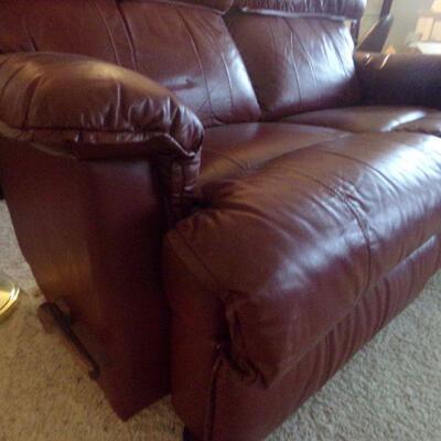 LOT 3  LAZY BOY LEATHER DOUBLE RECLINER 