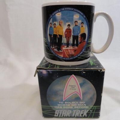 Lot 280 Star Trek Coffee Mug