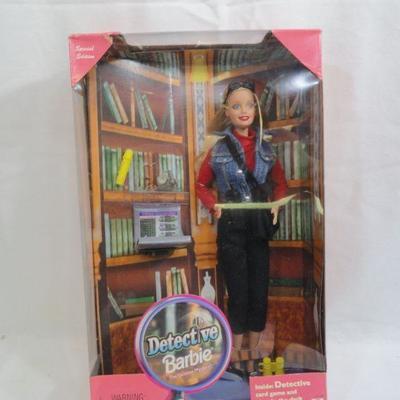 Lot 322 Detective Barbie