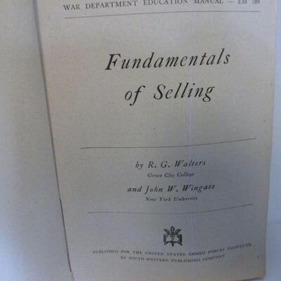 231 Fundamentals of Selling Vintage Book